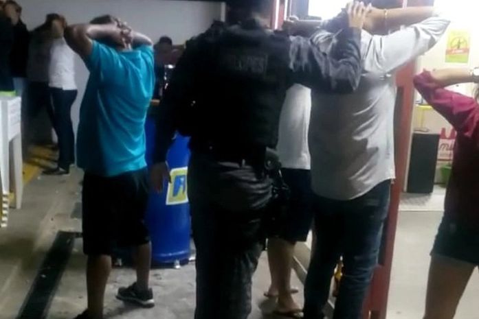 Policia encerra festa clandestina com aglomeração em posto de combustíveis em Junqueiro