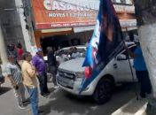 Carreata de Mosabelle Ribeiro e JHC desrespeita Justiça e é interrompida em frente ao Cartório Eleitoral em Palmeira