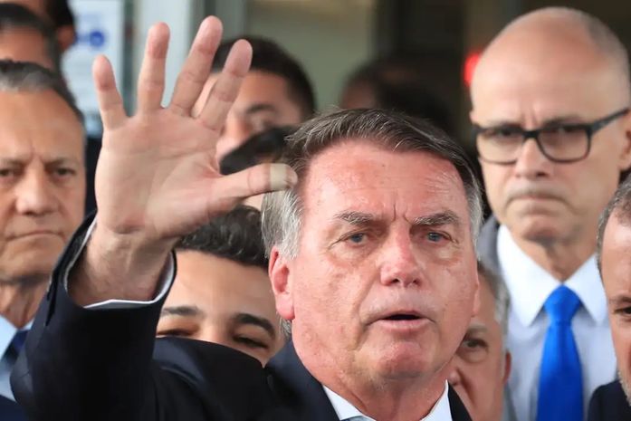 Bolsonaro e aliados enfrentam julgamento no STF a partir de terça-feira (2)
