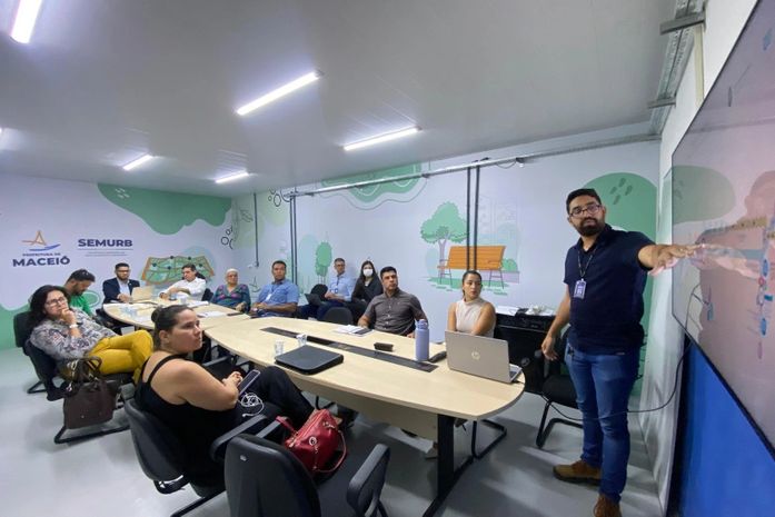Técnicos e colegiado debatem avanços e desafios do programa Renasce Salgadinho
