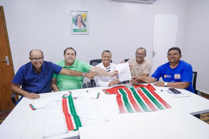 Prefeitura reforça parceria com CSE e anuncia investimentos para o clube