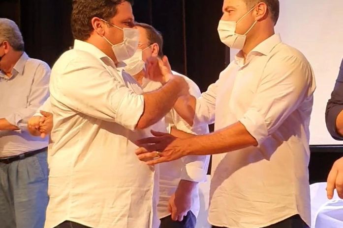 Presidente Thiago ML e vereadores participam de solenidade de entrega de Cartão Programa Criança Alagoana (CRIA)