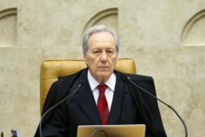 Lewandowski pede novo relator para denúncia da PGR contra Jucá