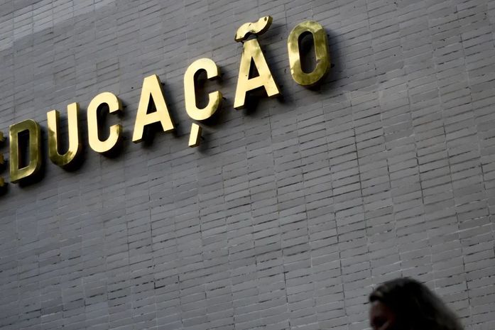 MEC oficializa reajuste de 3,6% no piso salarial de professores