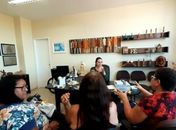 Rodando como motoristas por aplicativo, mulheres buscam apoio para criar dispositivos de segurança 