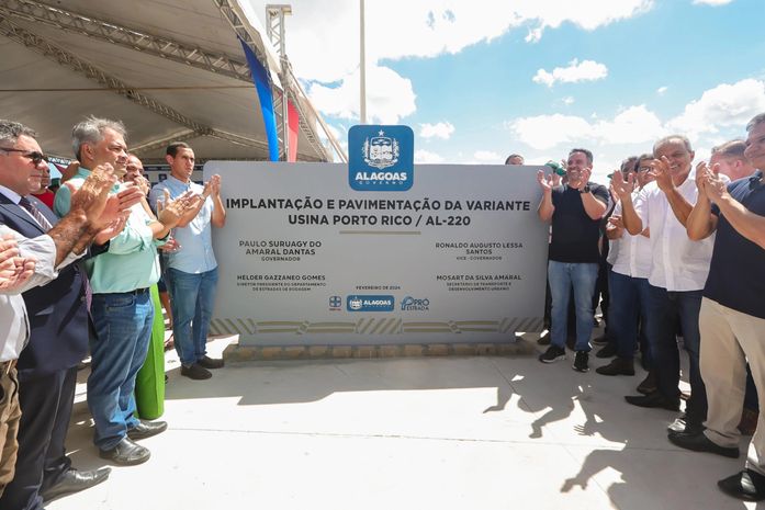 Governador Paulo Dantas entrega novo eixo viário da AL-220, em Campo Alegre