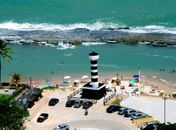 Coruripe recebe reforço do Exército na limpeza de locais atingidos por óleo