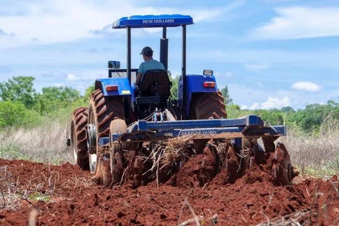 Prefeitura de Arapiraca realiza entrega do Convênio Terra Pronta nesta segunda-feira (05)