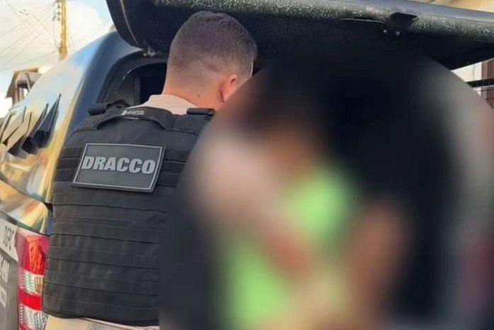 Mulher apontada como líder de facção no litoral sul de Alagoas está foragida, diz polícia