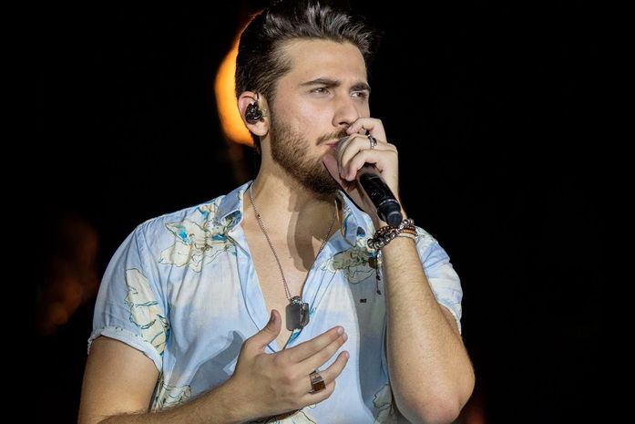 Cantor Gustavo Mioto