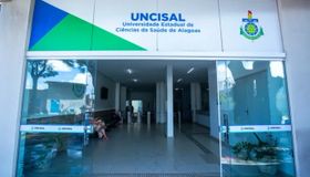 TJAL mantém veto a bônus da Uncisal, mas universidade garante que não haverá reclassificação imediata