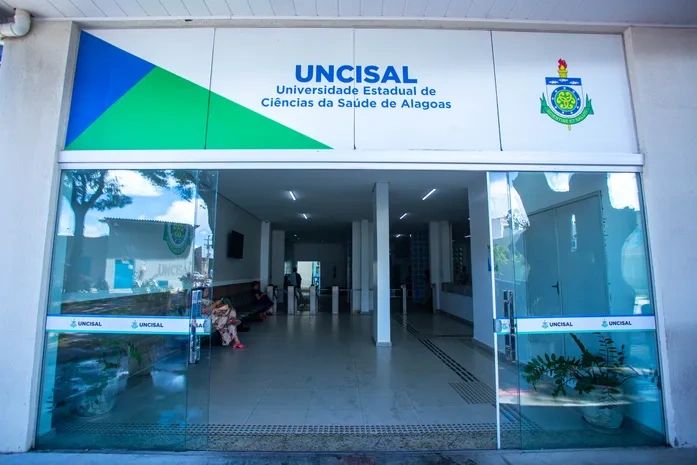 Defensoria e deputada recorrem ao Pleno para preservar 158 matrículas da Uncisal