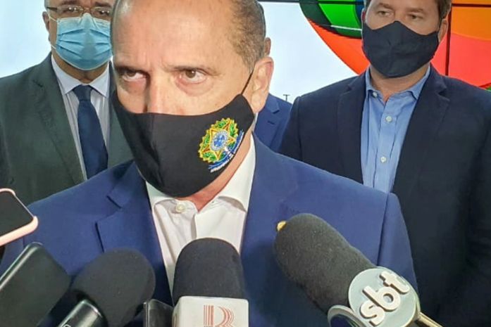 Programa do Leite e PAA Alimentos ganham investimentos. Ao lado do ministro Lorenzoni, Marx Beltrão destaca importância dos Programas