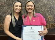 Fernanda na diplomação da irmã, Flávia Cavalcante (MDB) reeleita deputada estadual 