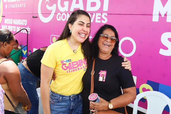 Gabinete Itinerante da deputada Gabi Gonçalves leva serviços gratuitos a Maribondo