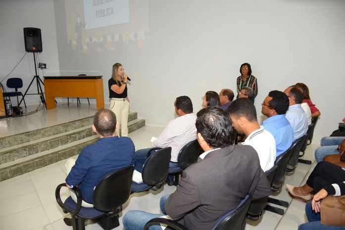 Audiência pública sobre animais soltos em vias públicas de Major Isidoro.