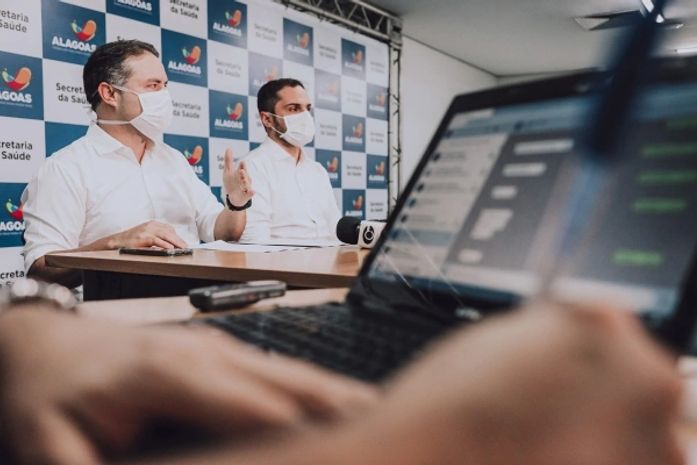 Em coletiva, governador informou que até sexta-feira (26) a matriz de risco será publicada no Diário Oficial do Estado