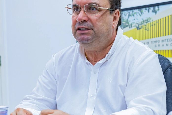 Prefeito Luciano anuncia pagamento de precatórios a professores da rede municipal