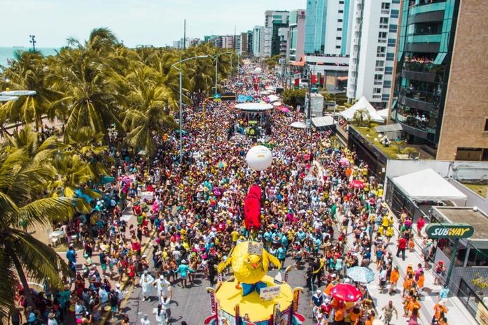 Prévias carnavalescas animam Maceió neste final de semana