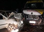 Acidente entre ambulância e carro de passeio deixa um morto e quatro feridos na AL-104