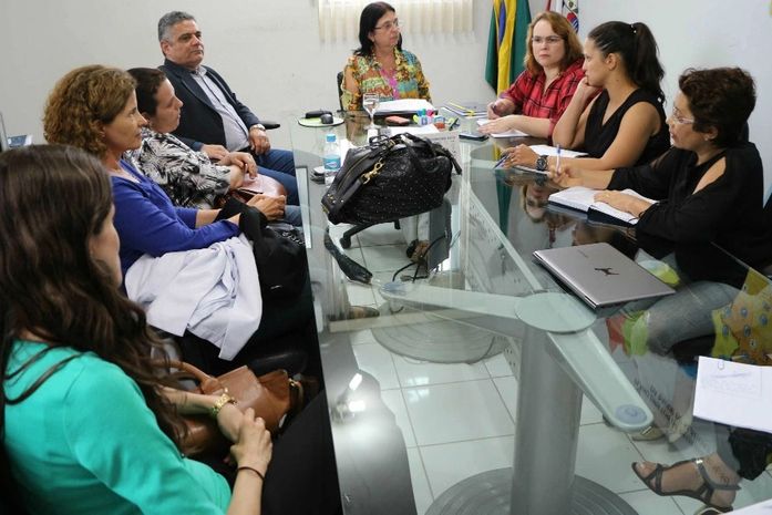 Reunião tenta definir situação da Santa Mônica