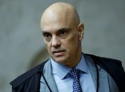 Moraes paralisa julgamento sobre revista íntima em presídios e manda análise para plenário físico