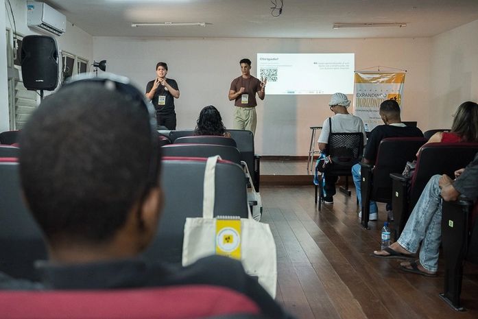 Workshop impulsiona artistas na era digital e fortalece conexões criativas