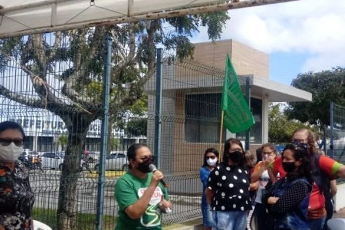 Professores realizam protesto nesta segunda (27) em Arapiraca