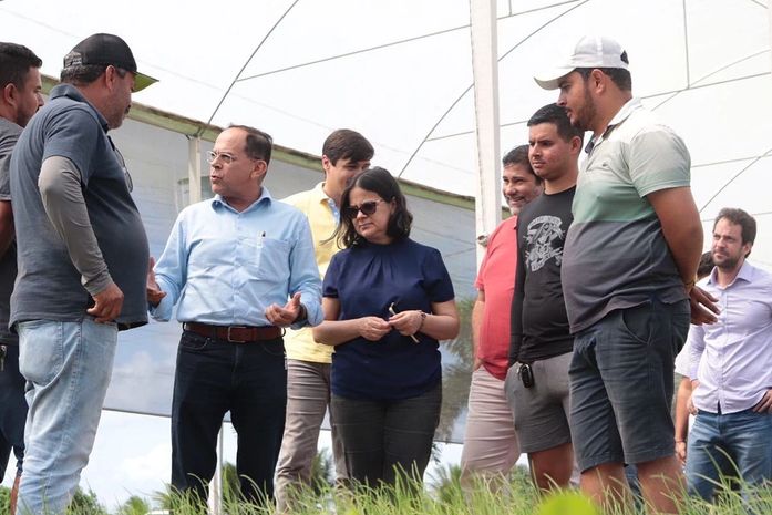 Pré-candidato a deputado federal, Gilvan Barros acompanhado de lideranças, visita produtores rurais do Agreste