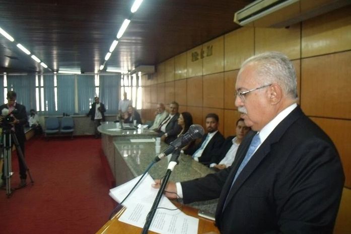 Ofício do Legislativo sobre PSS será entregue nesta terça (28) ao prefeito Rogério Teófilo