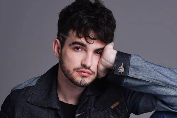 O cantor paulista passa pela cidade com show em prol da instituição Pata Voluntária