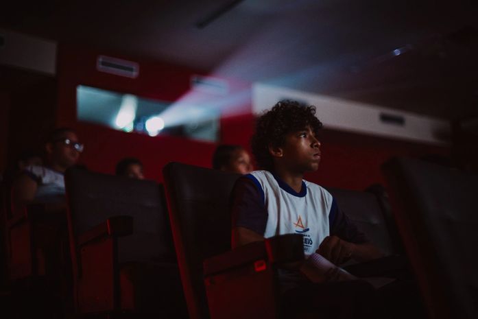 Mostra com as Escolas reúne jovens da rede pública no 3º REVOADA - Festival Internacional de Cinema