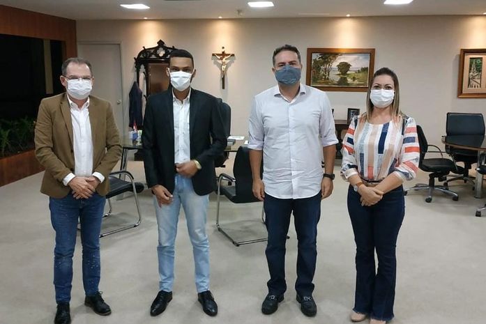 Em reunião com Renan Filho, Santana Mariano destaca apoio do governador ao pré-candidato a prefeito de Major Izidoro, Alex Mariano
