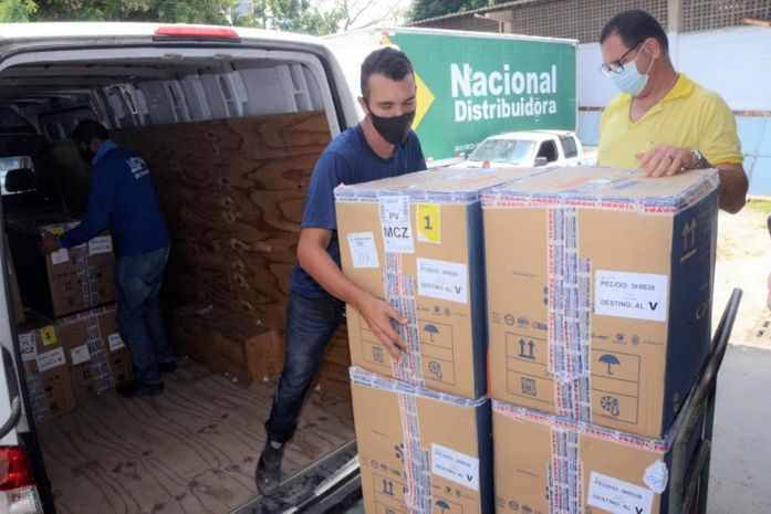 Alagoas recebe mais 24.570 doses de vacinas contra a Covid-19 nesta sexta (29)