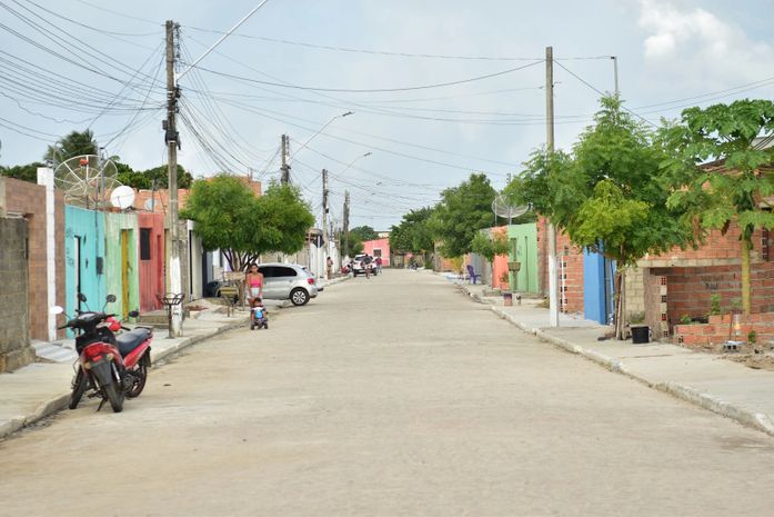Pavimenta Penedo entrega obra que melhora qualidade de vida para moradores da Vila Matias e loteamentos vizinhos