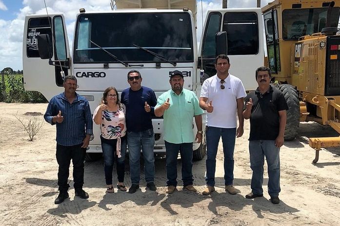 Prefeitura de Penedo recupera estradas vicinais dos povoados