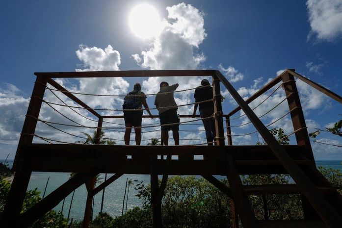 Reserva à beira-mar preserva patrimônio natural da Mata Atlântica em Japaratinga
