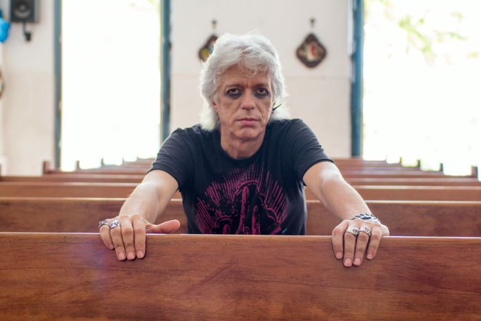 Sessão de autógrafos da obra ‘Álbum de Família’ será na quinta-feira (5), às 19h