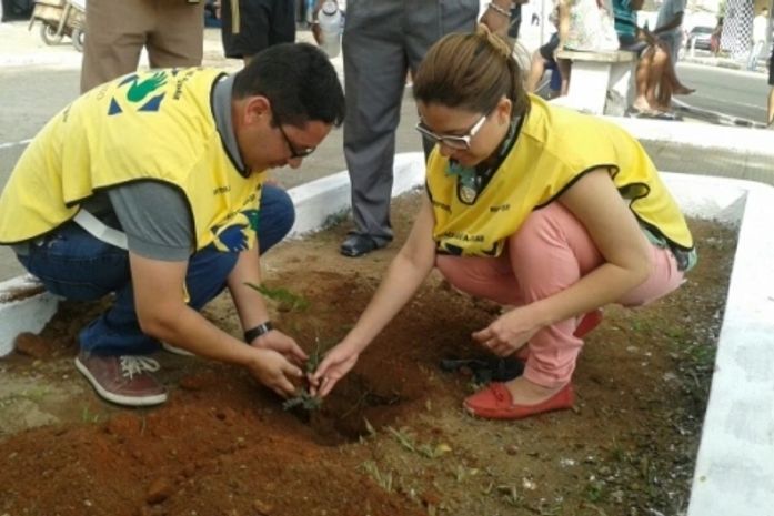 Projeto Mãos que ajudam une igrejas em Arapiraca