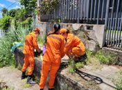 Homem sofre fratura após queda de moto e é socorrido por Bombeiros em Maceió