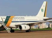 Avião de Lula sofre problema técnico ao voltar do México