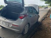Menores são apreendidos após tentar fugir da polícia com veículo roubado