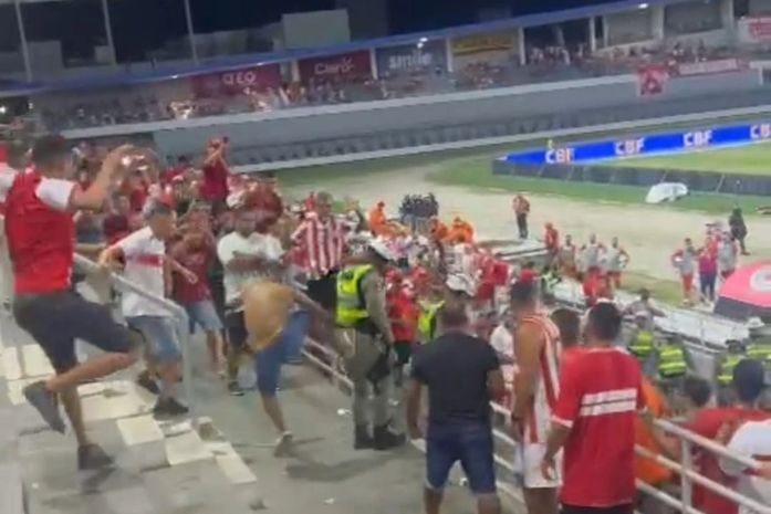 Mais um suspeito de agredir militares durante partida de futebol é identificado e encaminhado à Polícia Civil, informa Comando da PM