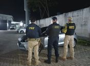 Carro roubado em Recife é apreendido em Maceió e motorista acaba preso por receptação