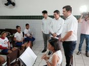 Marcelo Palmeira visita Serviço de Convivência no Lar São Domingos