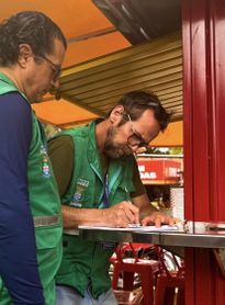 Empreendimento é autuado por descarte irregular de água residual na Feirinha do Tabuleiro