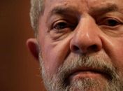 Lula tem até às 17h desta sexta-feira (5) para se apresentar a Polícia Federal.