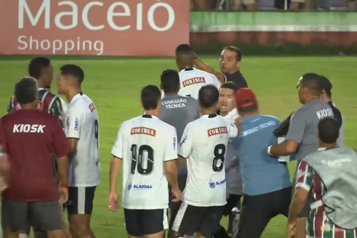Discussão entre técnicos marca clássico entre CSE x ASA no Agreste: “filho da p*”