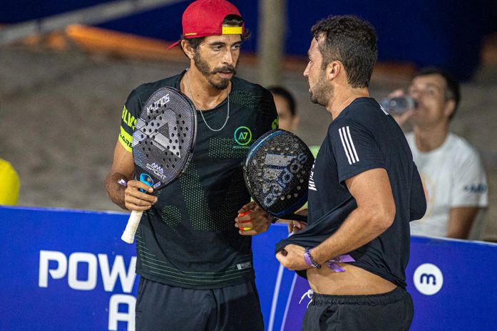 Brasil se garante na final do masculino no Pure Beach, na Praia do Francês