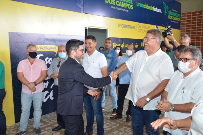 Prefeito George Clemente inaugura nova sede do Detran em São Miguel dos Campos